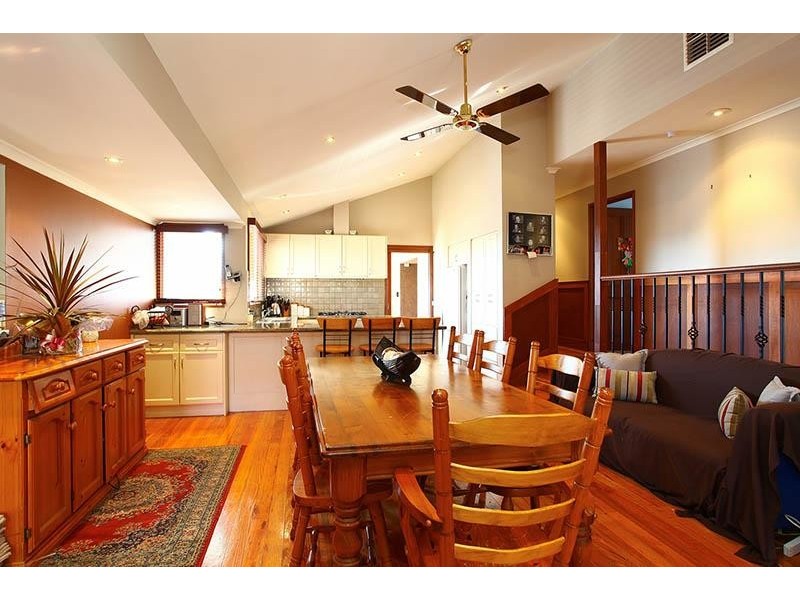 2 Towong Street, Dandenong North VIC 3175