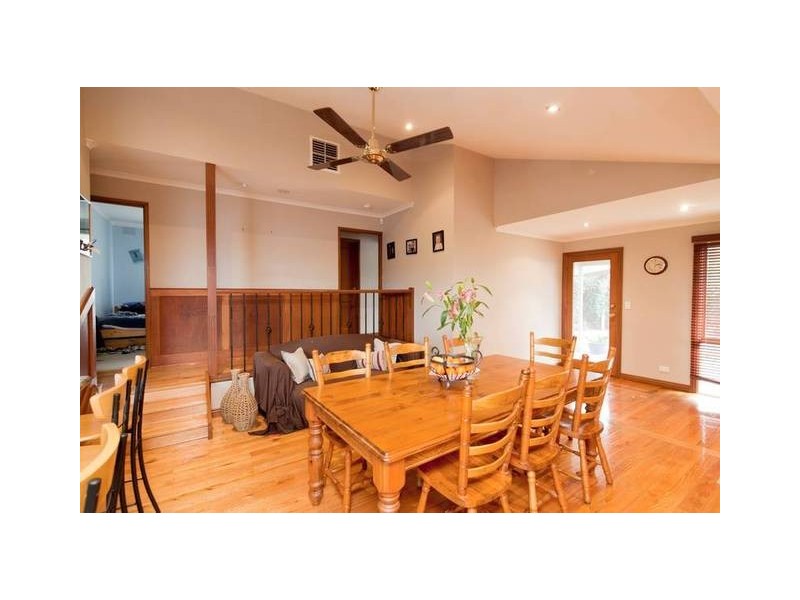 2 Towong Street, Dandenong North VIC 3175