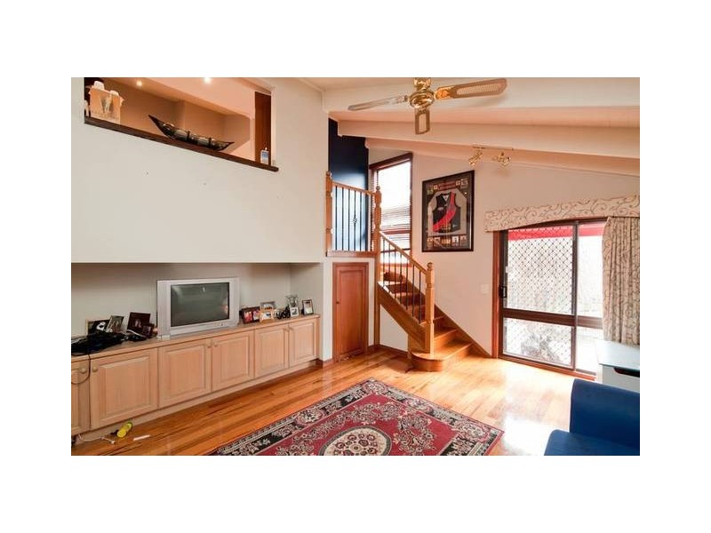 2 Towong Street, Dandenong North VIC 3175