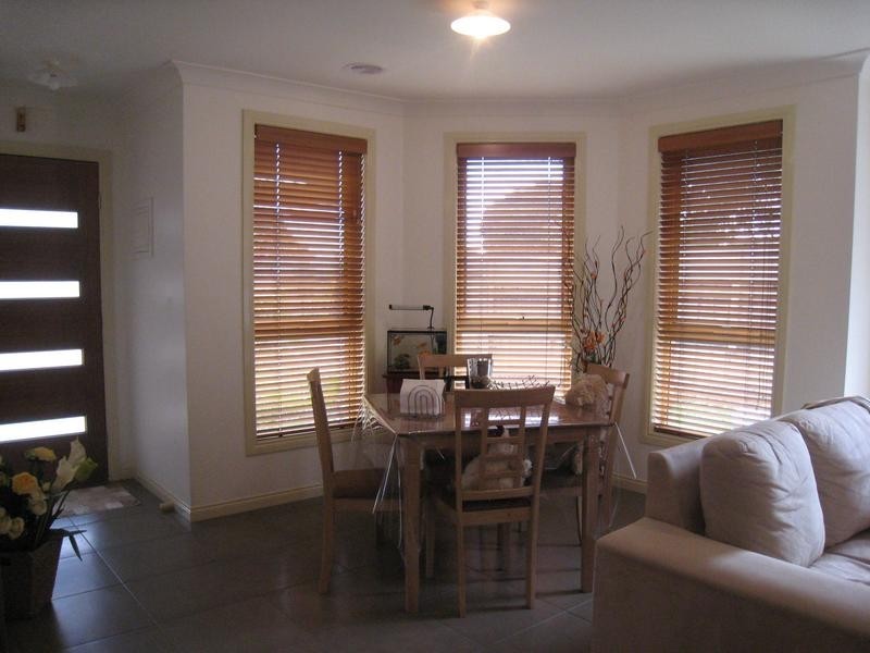 1/21 Pittosporum Grove, Doveton VIC 3177