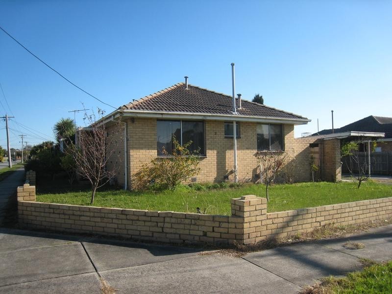 1/2 Vizard Street, Dandenong VIC 3175