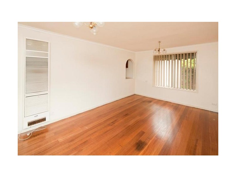 6 Timberglade Drive, Noble Park North VIC 3174