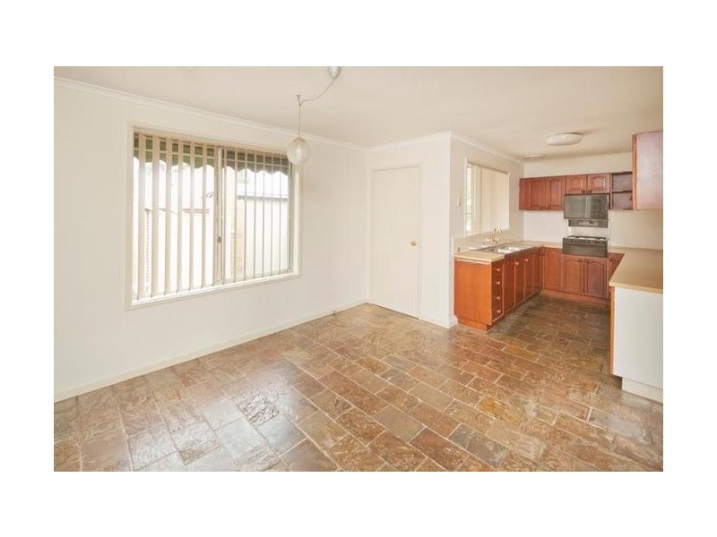 6 Timberglade Drive, Noble Park North VIC 3174