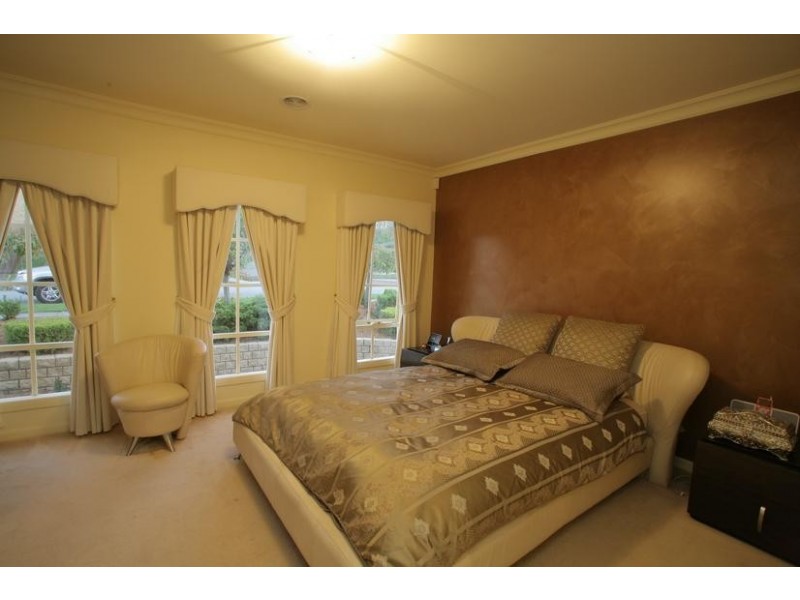 57 London Crescent, Narre Warren VIC 3805