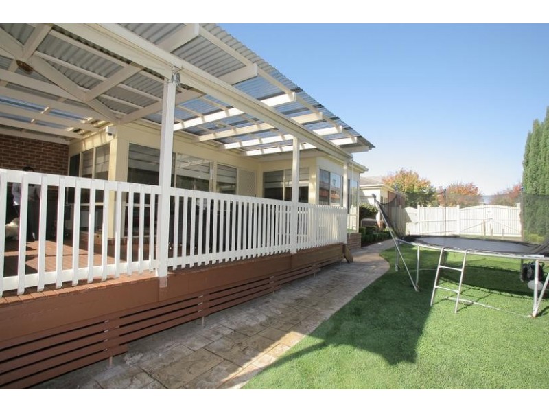 57 London Crescent, Narre Warren VIC 3805