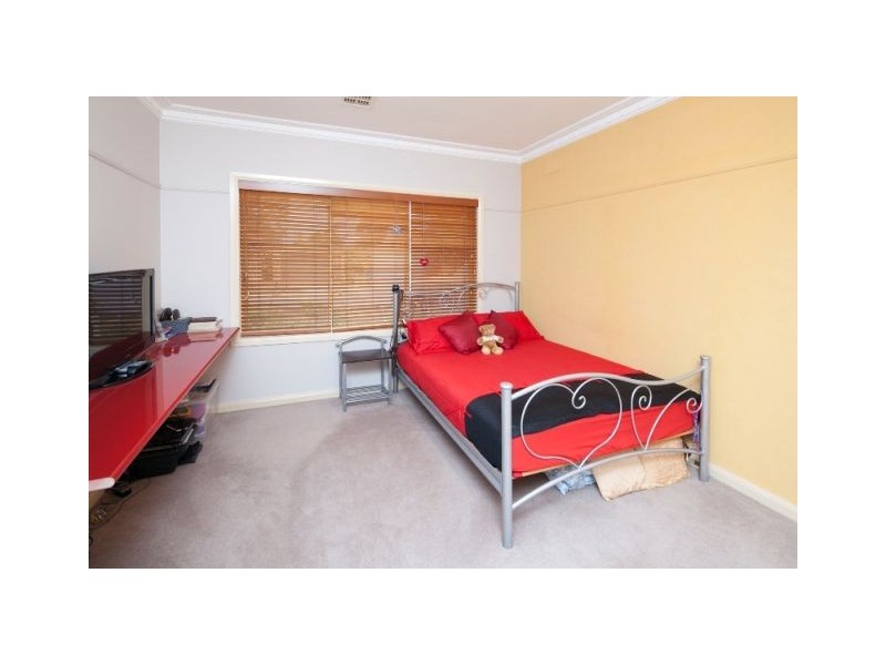 9 Clement Street, Dandenong VIC 3175