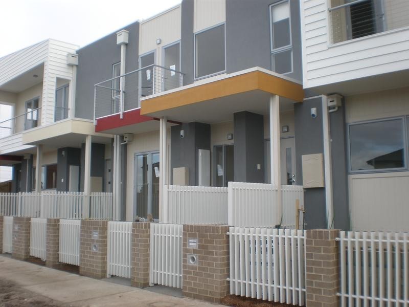 3/93 Hornsby Street, Dandenong VIC 3175