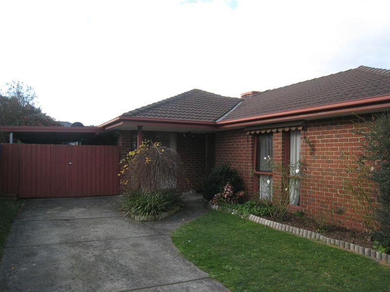 26 Plateau Crescent, Hampton Park VIC 3976