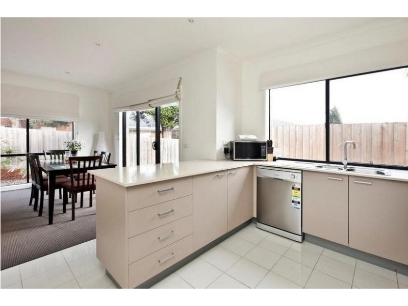 1/21 Kingfisher Drive, Doveton VIC 3177