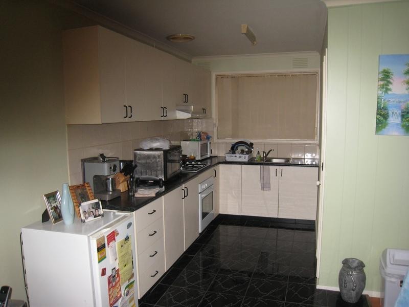 27/63 James Street, Dandenong VIC 3175