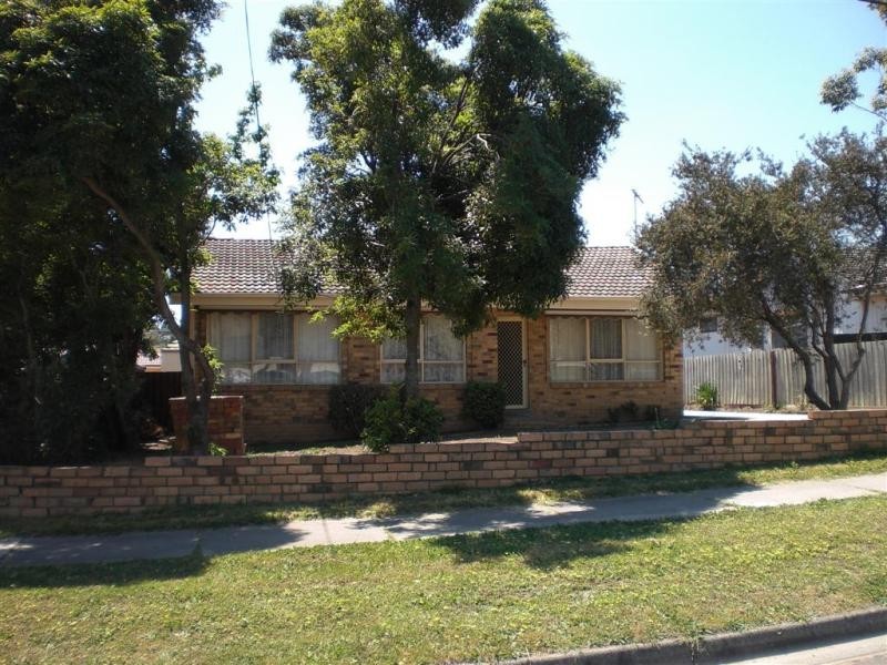 1/20 Louis Street, Doveton VIC 3177