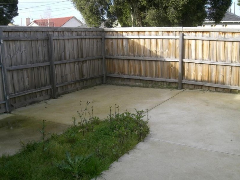 42 Wattle Drive, Doveton VIC 3177