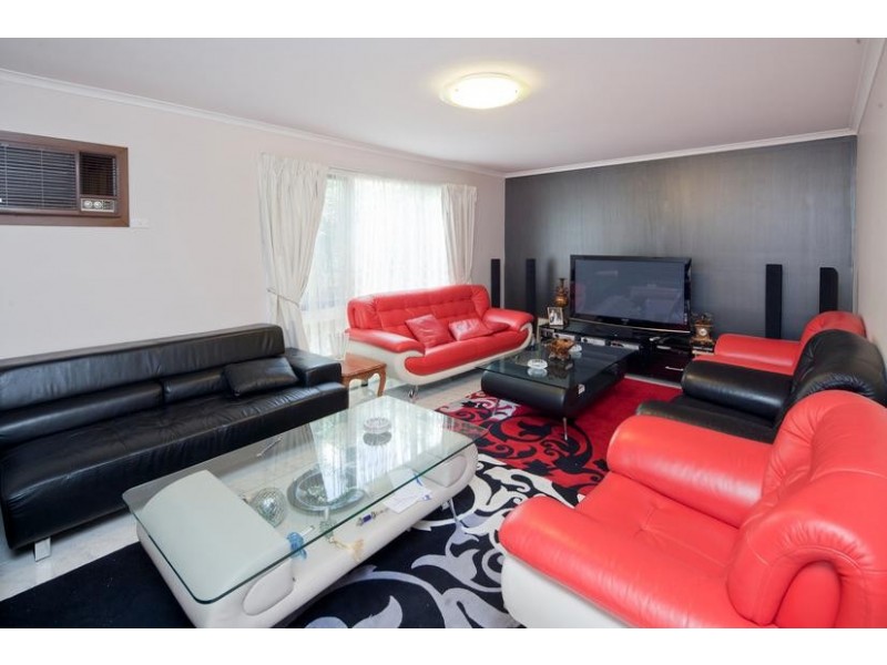 6 Lauriston Drive, Endeavour Hills VIC 3802