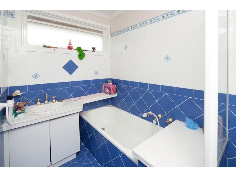 6 Lauriston Drive, Endeavour Hills VIC 3802