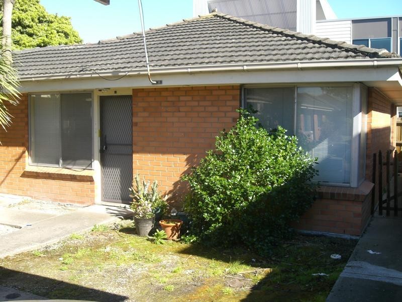 12/27 Stud Road, Dandenong VIC 3175