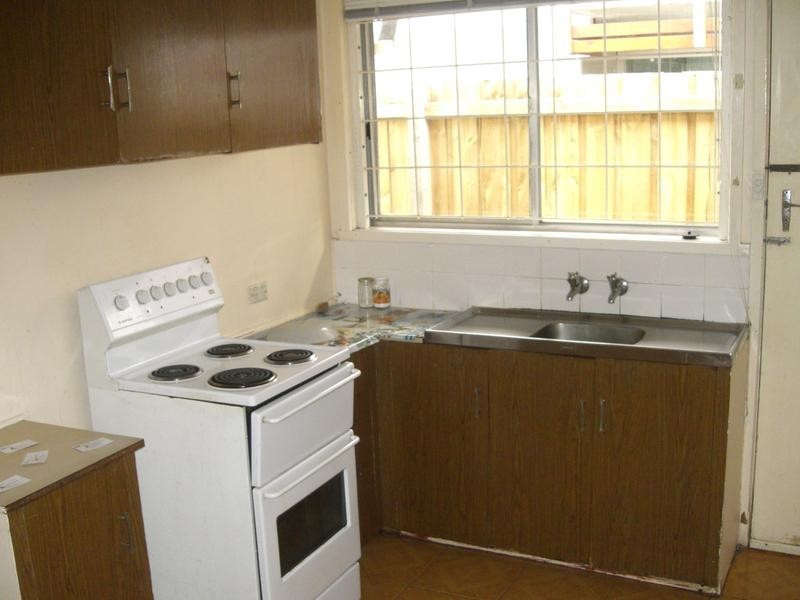 12/27 Stud Road, Dandenong VIC 3175
