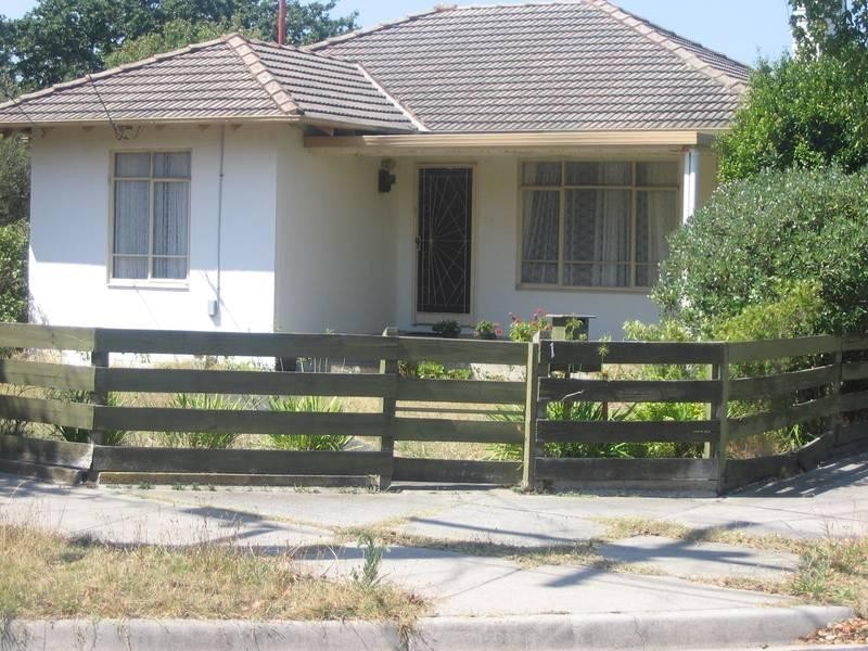 1 Watson Street, Dandenong North VIC 3175