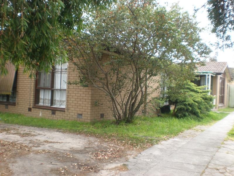 63 Kingsclere Avenue, Keysborough VIC 3173