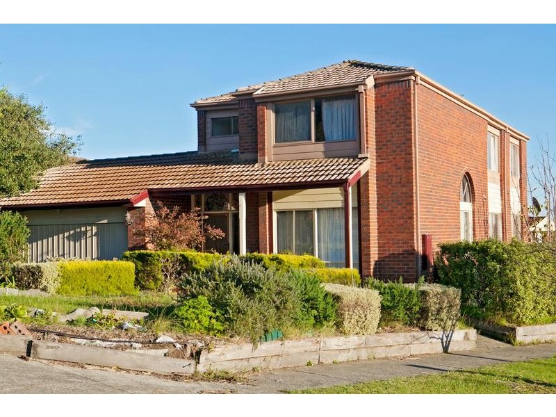 77 Georgette Crescent, Endeavour Hills VIC 3802