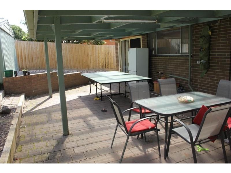 6 Thredbo Court, Dandenong North VIC 3175