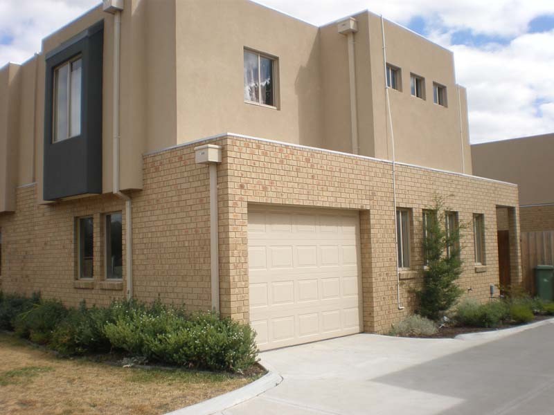 13/109 McFees Road, Dandenong VIC 3175