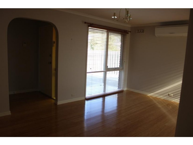 6 Simpson Drive, Dandenong North VIC 3175