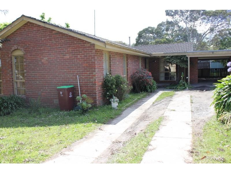 4 Rearden Close, Endeavour Hills VIC 3802