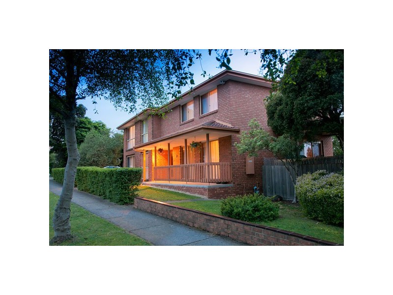 34 Cunningham Drive, Endeavour Hills VIC 3802