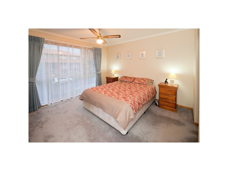 34 Cunningham Drive, Endeavour Hills VIC 3802