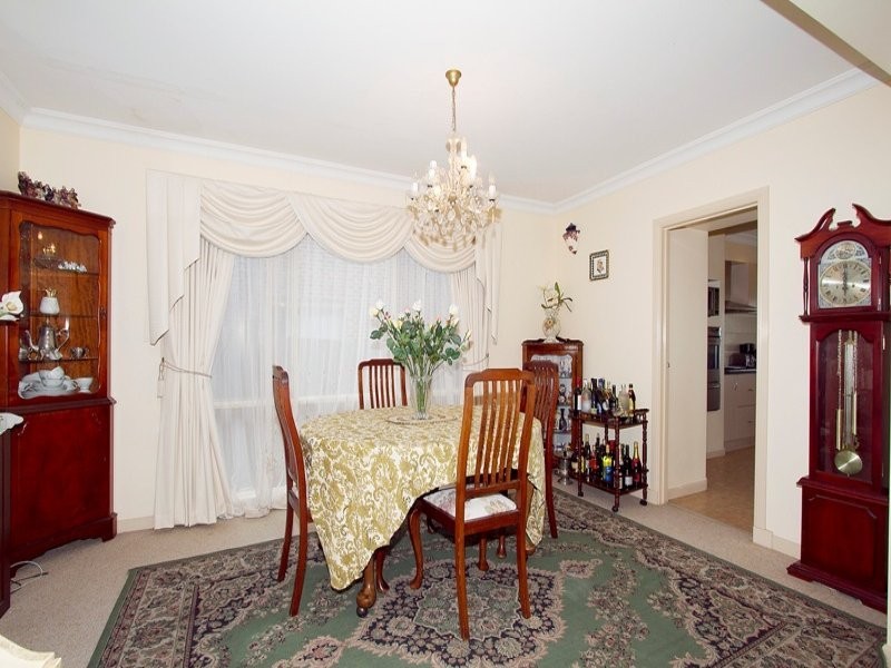 17 Winterton Court, Hallam VIC 3803