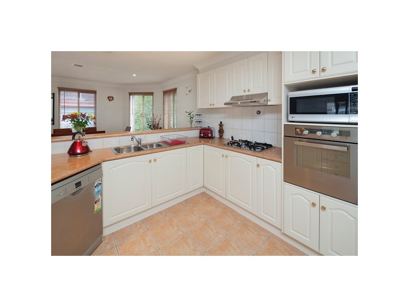 34 Carlisle Road, Hallam VIC 3803