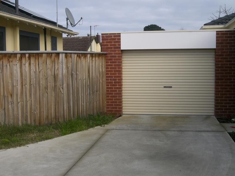 42 Wattle Drive, Doveton VIC 3177