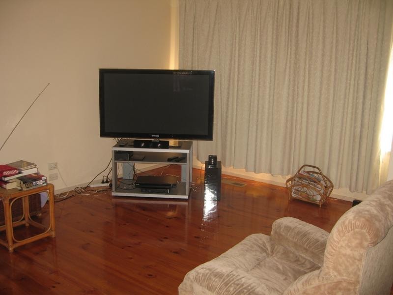 1/20 Louis Street, Doveton VIC 3177