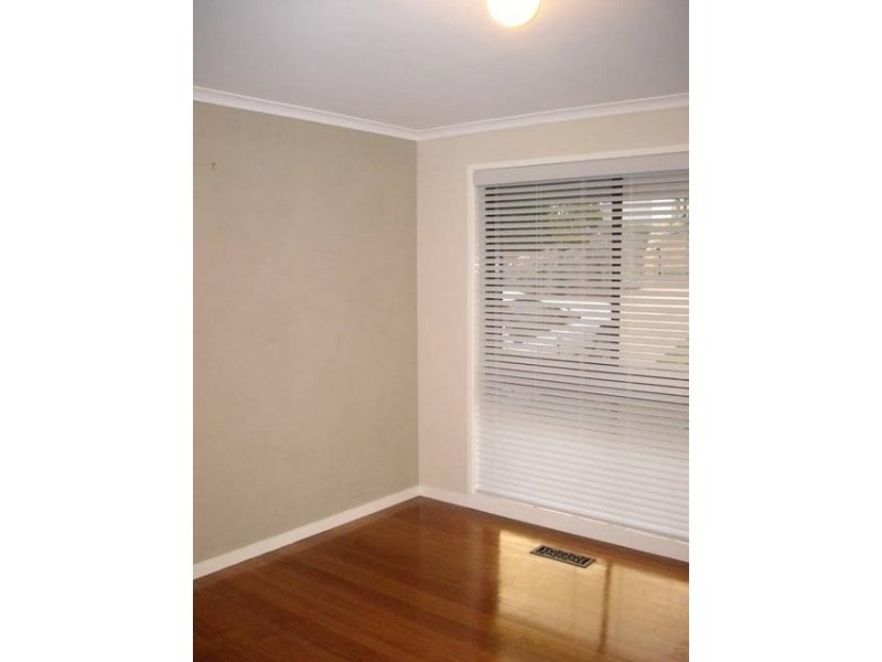 18 Exell Drive, Dandenong North VIC 3175