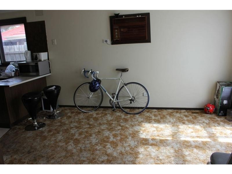 63 Kingclere Avenue, Keysborough VIC 3173