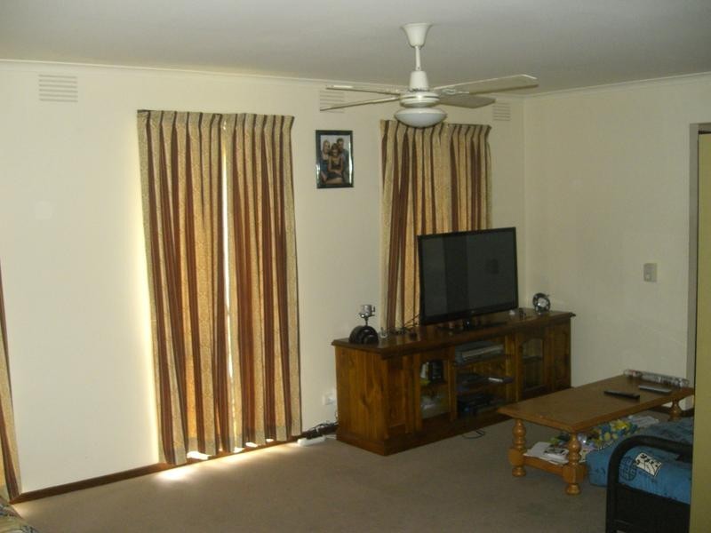 143 Burke Road, Ferntree Gully VIC 3156