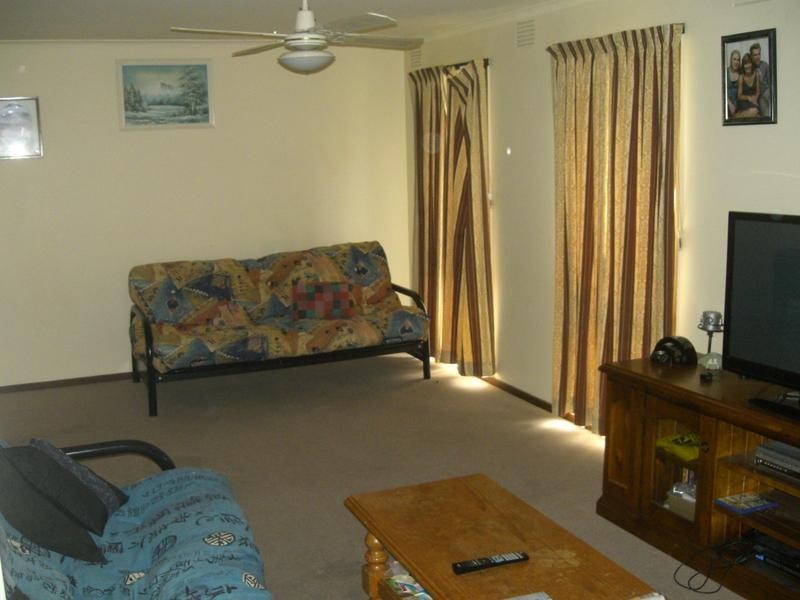 143 Burke Road, Ferntree Gully VIC 3156