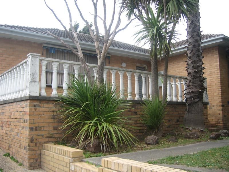 6 Marie Street, Doveton VIC 3177