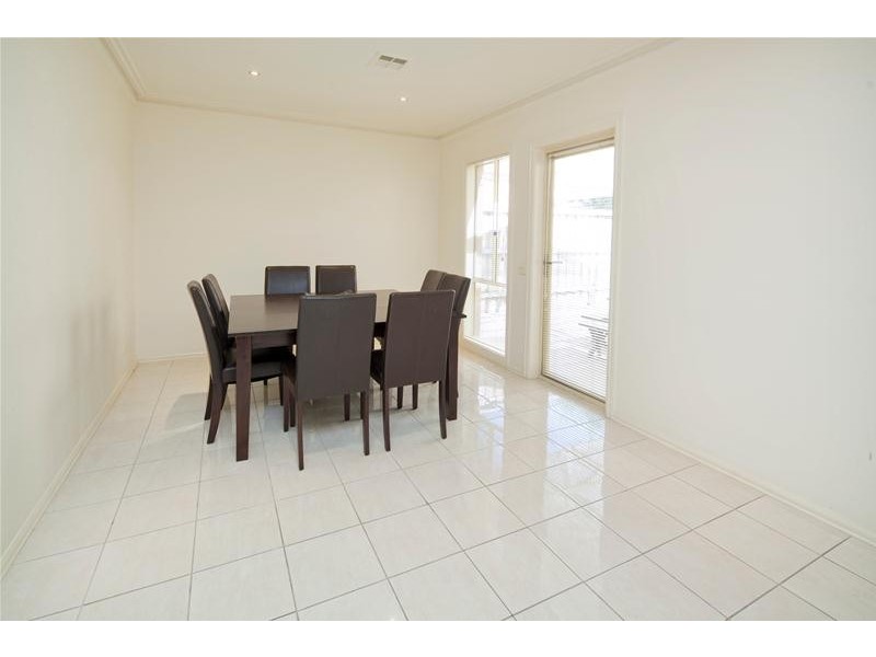 11 Tegans Close, Hallam VIC 3803