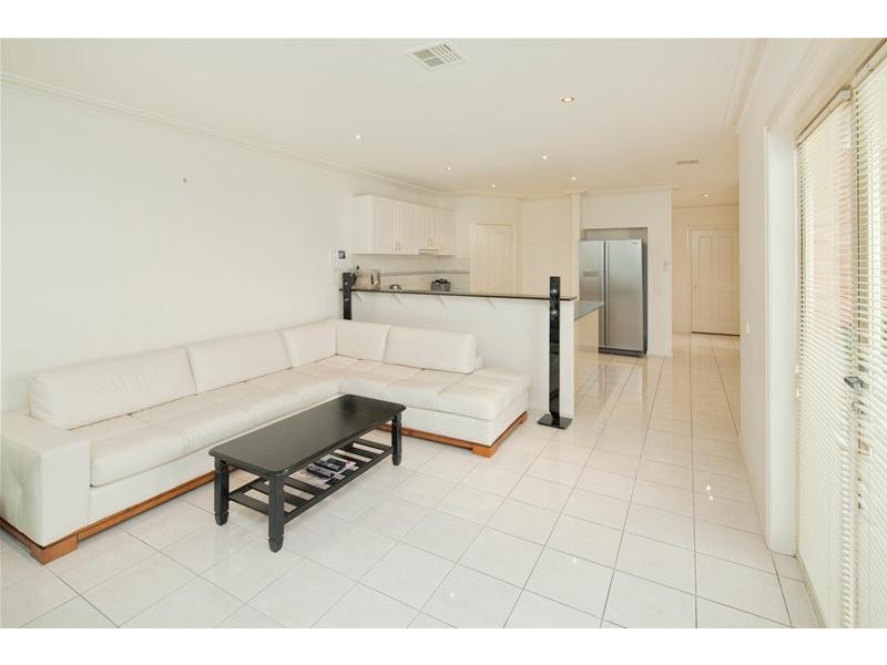 11 Tegans Close, Hallam VIC 3803