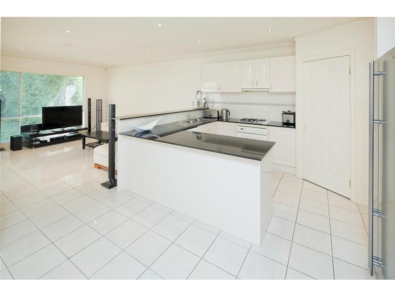 11 Tegans Close, Hallam VIC 3803