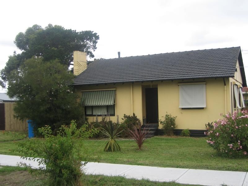 28 Fugosia Street, Doveton VIC 3177