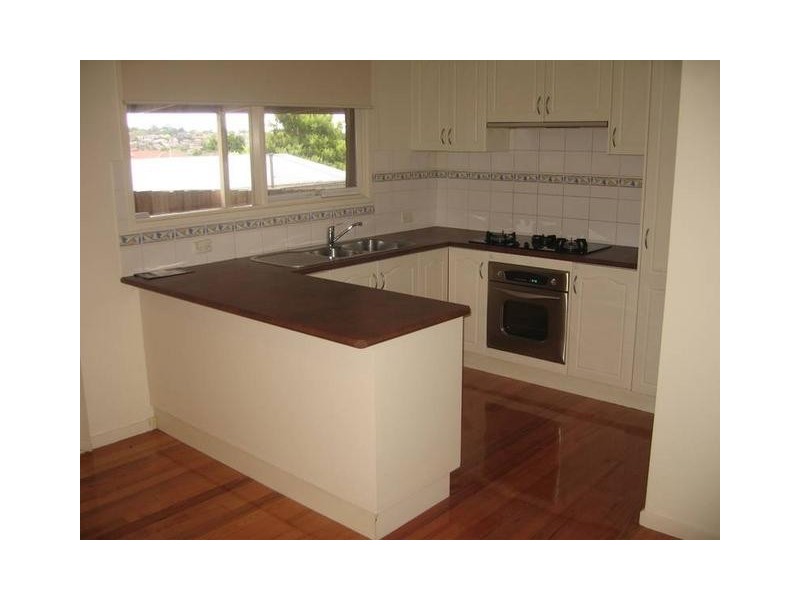 29 Robert Molyneux Avenue, Endeavour Hills VIC 3802