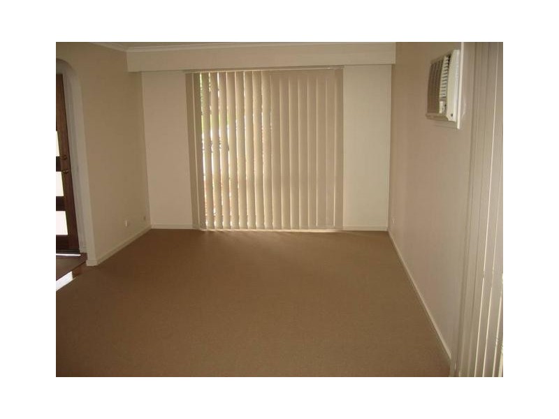 29 Robert Molyneux Avenue, Endeavour Hills VIC 3802