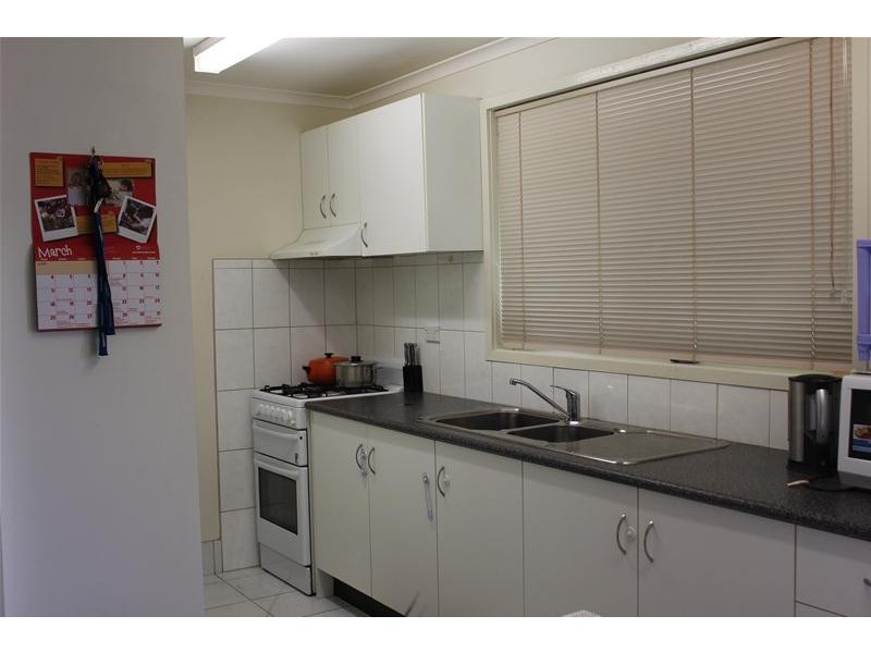 9 Village Drive, Hampton Park VIC 3976