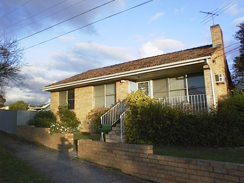 5 Wirilda Court, Doveton VIC 3177