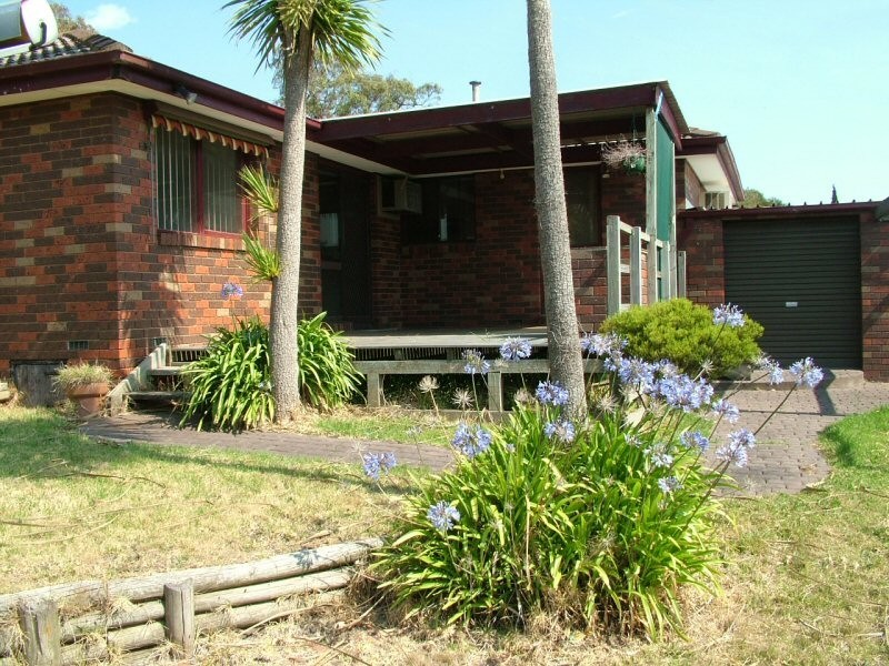 191 James Cook Drive, Endeavour Hills VIC 3802