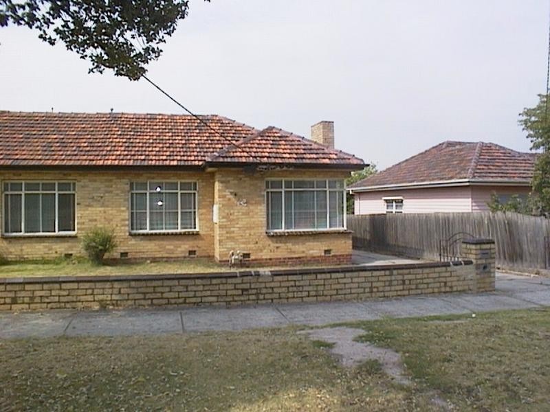 2/2 Birdwood Avenue, Dandenong VIC 3175