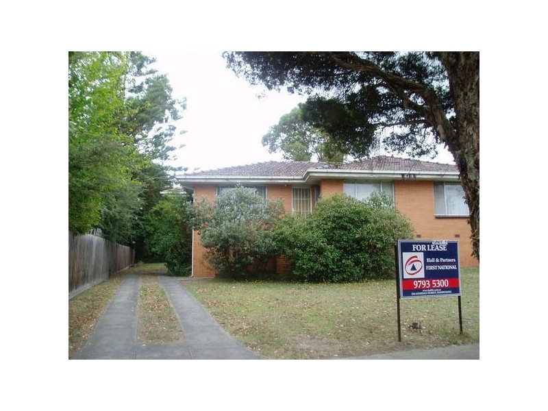 2/4 McKay Court, Dandenong North VIC 3175