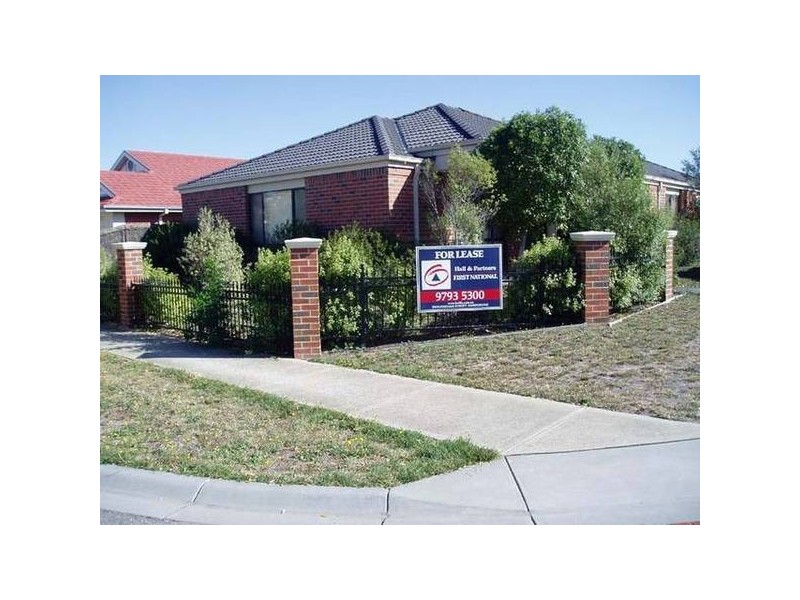 37 Harrington Drive, Narre Warren South VIC 3805